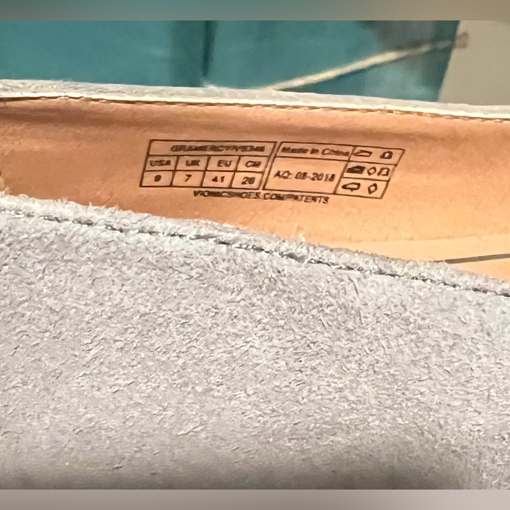 Vionic Gramercy Flats Size 9 - image 7